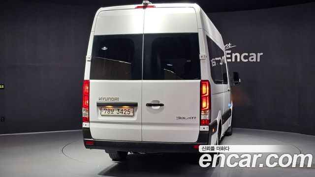 Hyundai Solati 15-seater deluxe 2015 — фото 4