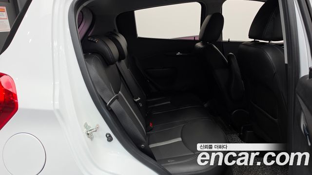Chevrolet Spark My Fit Edition 2020 — фото 11