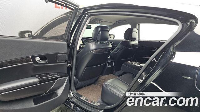Kia K9 3.8 GDI Executive 2015 — фото 11