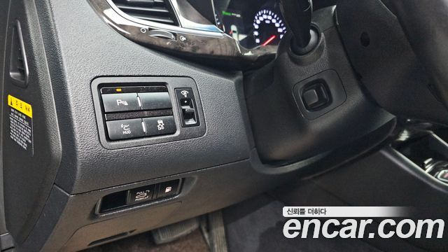 Kia K9 3.8 GDI Executive 2015 — фото 13