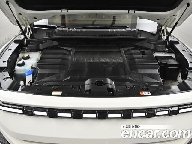 KG Mobility (SsangYong) Torres EVX E7 2024 — фото 6