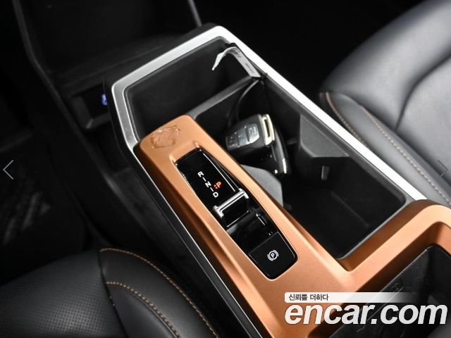 KG Mobility (SsangYong) Torres EVX E7 2024 — фото 9