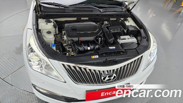 Hyundai Grandeur (HG) HG240 Modern 2015 — фото 6