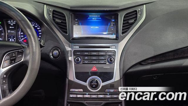 Hyundai Grandeur (HG) HG240 Modern 2015 — фото 16