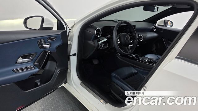 Mercedes-Benz A-Class (W177) A220 Hatchback 2019 — фото 10