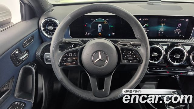 Mercedes-Benz A-Class (W177) A220 Hatchback 2019 — фото 12