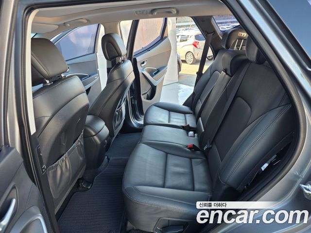 Hyundai Santa Fe The Prime Gasoline 2.0 Turbo 2WD Value Plus 2018 — фото 10