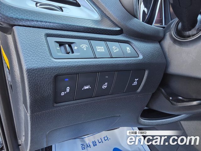 Hyundai Santa Fe The Prime Gasoline 2.0 Turbo 2WD Value Plus 2018 — фото 16