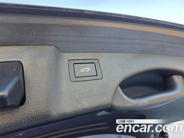 Hyundai Santa Fe The Prime Gasoline 2.0 Turbo 2WD Value Plus 2018 — фото 22