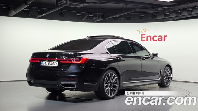 BMW 7 Series (G11) 730Ld xDrive M Sport 2022 — фото 2