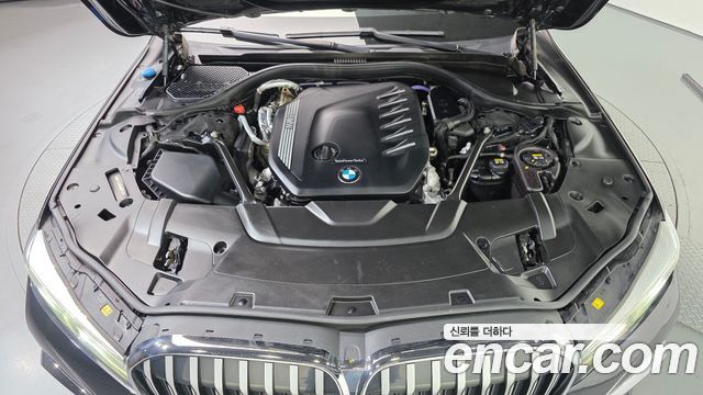 BMW 7 Series (G11) 730Ld xDrive M Sport 2022 — фото 6