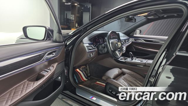 BMW 7 Series (G11) 730Ld xDrive M Sport 2022 — фото 10