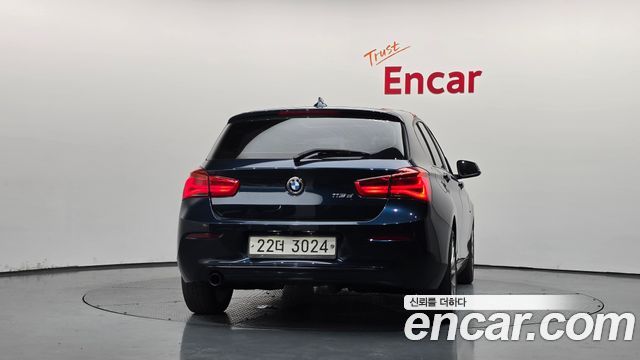 BMW 1 Series (F20) 118d Sport 5Door 2016 — фото 4