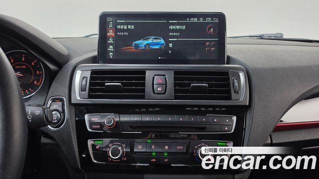 BMW 1 Series (F20) 118d Sport 5Door 2016 — фото 13