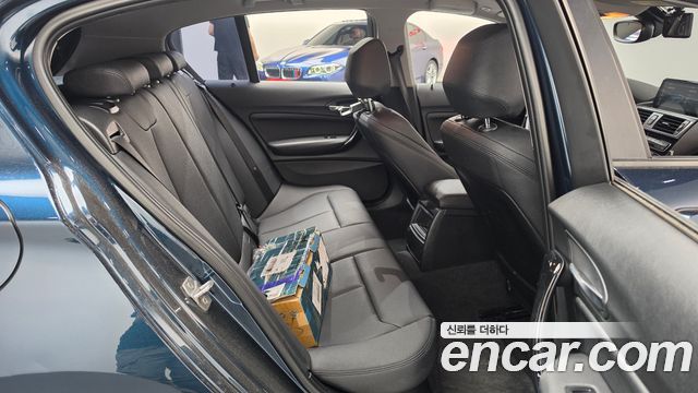 BMW 1 Series (F20) 118d Sport 5Door 2016 — фото 19