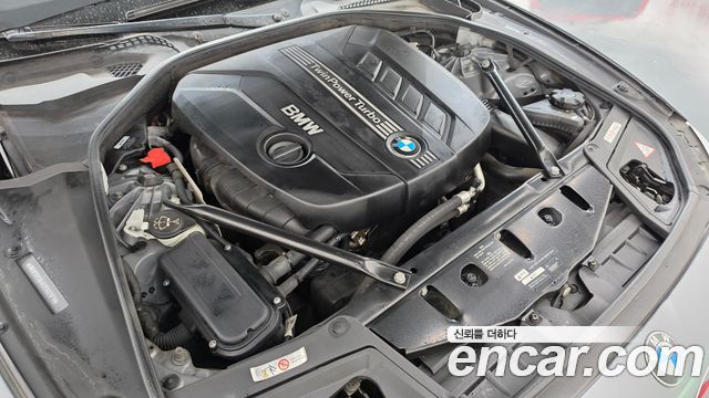 BMW 5 Series (F10) 520d xDrive 2014 — фото 6