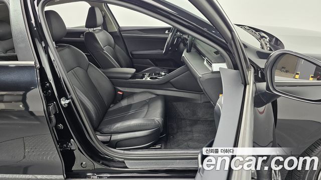 Kia K5 Hybrid (III) Trendy 2022 — фото 10
