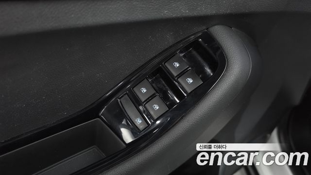 Chevrolet Orlando 1.6 Diesel LT Safety 2016 — фото 28