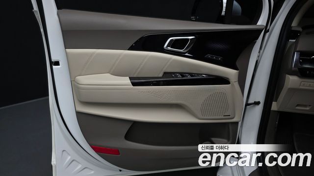 Kia Carnival (IV) Gasoline 9-Seater Hi-Limousine Signature 2023 — фото 24