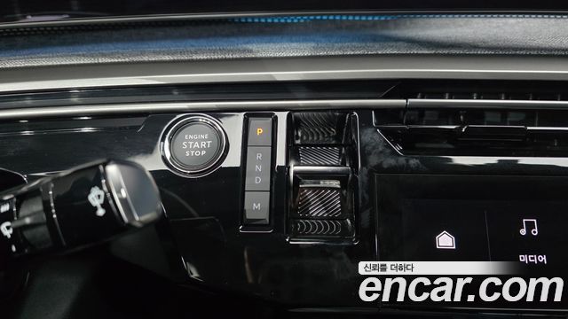 Peugeot 3008 (III) 1.2 Hybrid GT 2025 — фото 9