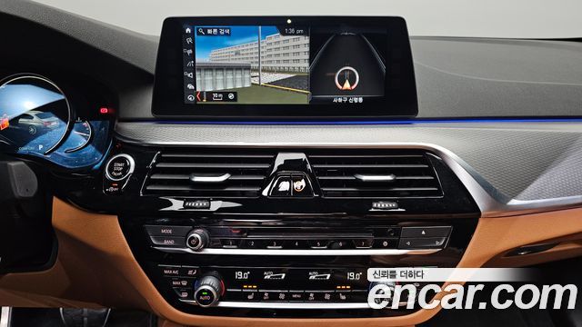 BMW 5 Series (G30) 530i xDrive M Sport Package 2018 — фото 18