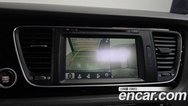 Kia Carnival 9-seater Noblesse 2015 — фото 16