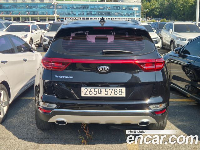 Kia Sportage The Bold Diesel 2.0 2WD Prestige 2021 — фото 4