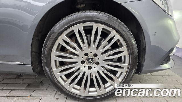 Mercedes-Benz S-Class (W222) S560L 4MATIC 2019 — фото 21