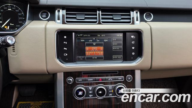 Land Rover Range Rover (IV) 4.4 SDV8 Vogue SE DIESEL 2016 — фото 13