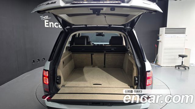 Land Rover Range Rover (IV) 4.4 SDV8 Vogue SE DIESEL 2016 — фото 20