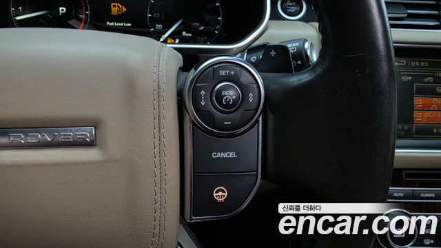 Land Rover Range Rover (IV) 4.4 SDV8 Vogue SE DIESEL 2016 — фото 33
