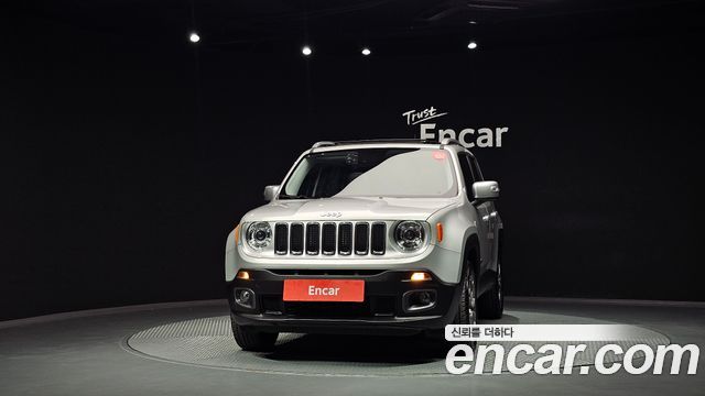 Jeep Renegade 2.0 Diesel Limited AWD 2017 — фото 3