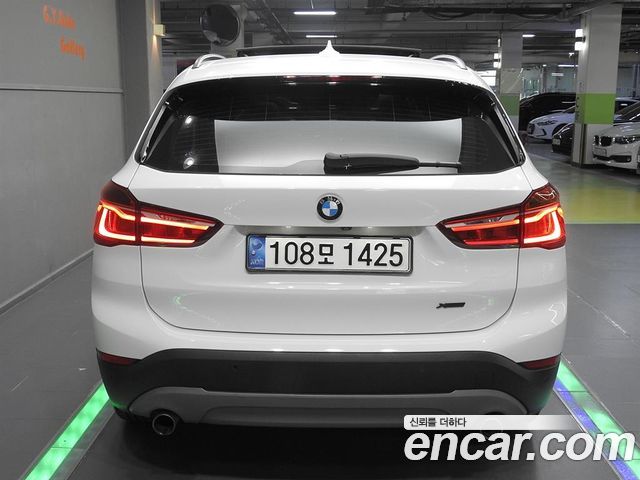 BMW X1 (F48) xDrive 20d 2016 — фото 4
