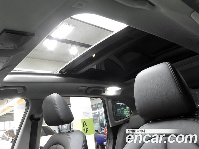 BMW X1 (F48) xDrive 20d 2016 — фото 8