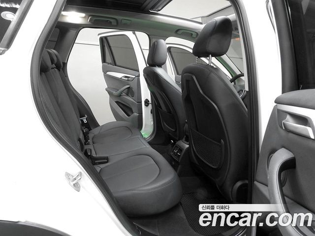 BMW X1 (F48) xDrive 20d 2016 — фото 10