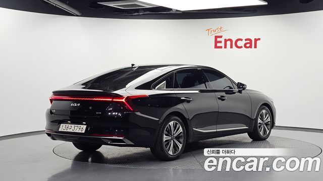 Kia K8 Hybrid Noblesse 2022 — фото 2