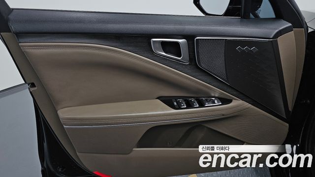 Kia K8 Hybrid Noblesse 2022 — фото 24