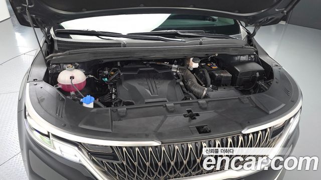 Kia Carnival (IV) Gasoline 4-Seater Hi-Limousine Signature 2023 — фото 6