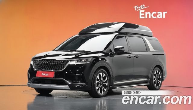 Kia Carnival (IV) Gasoline 4-Seater Hi-Limousine Signature 2023 — фото 1
