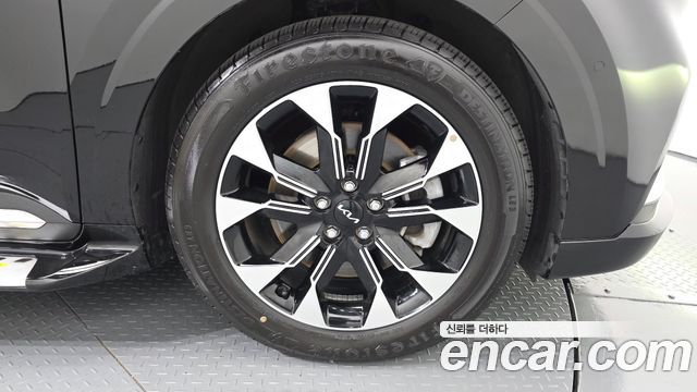 Kia Carnival (IV) Gasoline 4-Seater Hi-Limousine Signature 2023 — фото 21