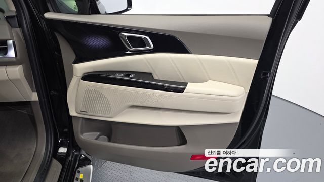 Kia Carnival (IV) Gasoline 4-Seater Hi-Limousine Signature 2023 — фото 24