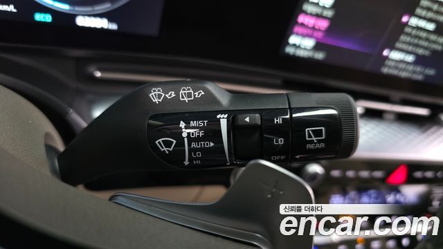 Kia Carnival (IV) Gasoline 4-Seater Hi-Limousine Signature 2023 — фото 28