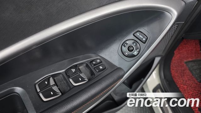 Hyundai Santa Fe (DM) Diesel(e-VGT) 2.0 2WD Exclusive 2013 — фото 11