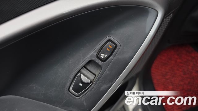 Hyundai Santa Fe (DM) Diesel(e-VGT) 2.0 2WD Exclusive 2013 — фото 17