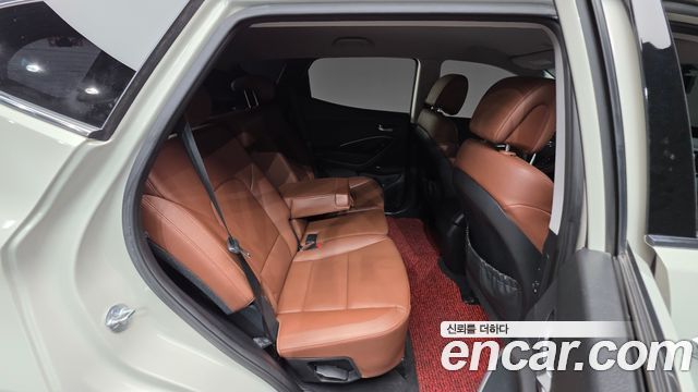 Hyundai Santa Fe (DM) Diesel(e-VGT) 2.0 2WD Exclusive 2013 — фото 18