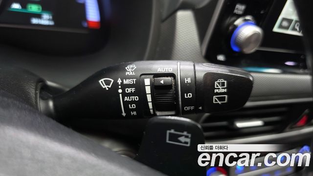 Hyundai Kona Electric Premium 2019 — фото 27