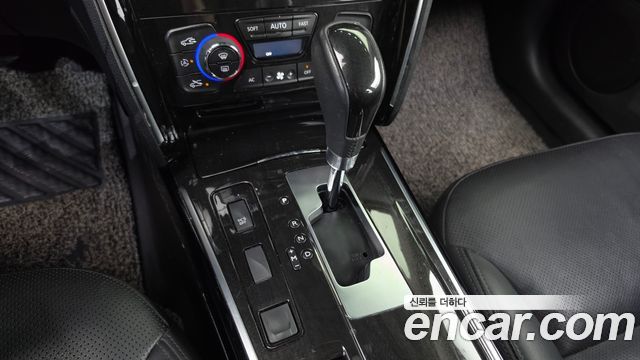 Renault Korea SM7 Nova LPLI 2.0 LPe Disabled 2018 — фото 9