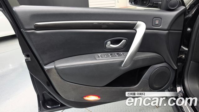 Renault Korea SM7 Nova LPLI 2.0 LPe Disabled 2018 — фото 24