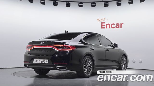 Hyundai Grandeur (IG) 2.4 Premium Special 2019 — фото 2