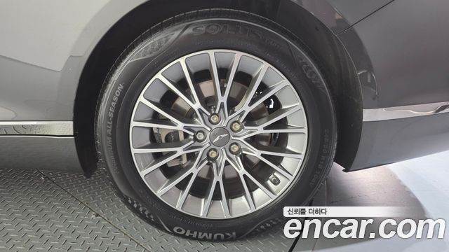 Genesis G80 (RG3) Gasoline 2.5 Turbo AWD 2022 — фото 21